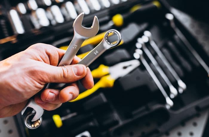 PRACOWNIK TECHNICZNY – ogłoszenie o pracę